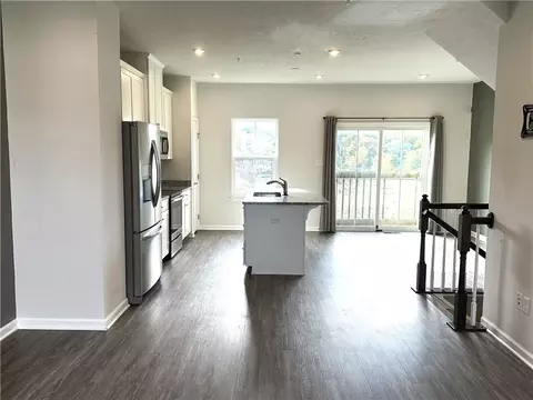 2023 Cade Dr, Monaca, PA 15061 photo 9