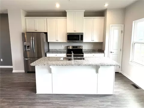 2023 Cade Dr, Monaca, PA 15061 photo 8