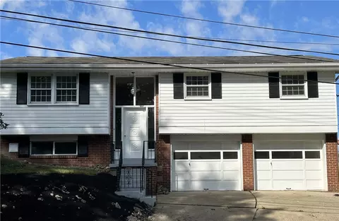 403 Lewis Ave, Jeannette, PA 15644