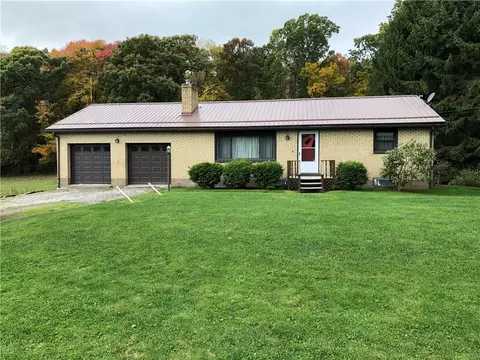 104 Reed Rd, Fenelton, PA 16034