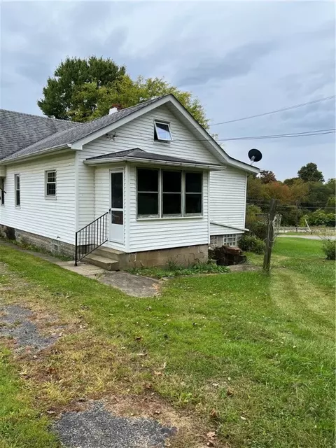 3390 Portersville Rd, Portersville, PA 16051