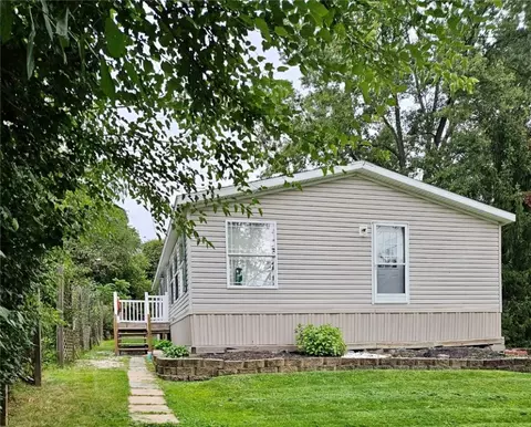 6020 Hamilton Ave, Export, PA 15632