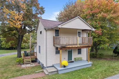 616 Spring Ave, Mars, PA 16046
