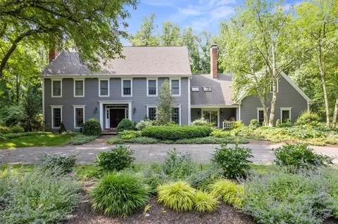 3 Edgemoor Ln, Pittsburgh, PA 15238