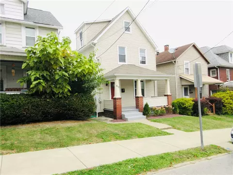 612 Wayne Ave, Ellwood City, PA 16117