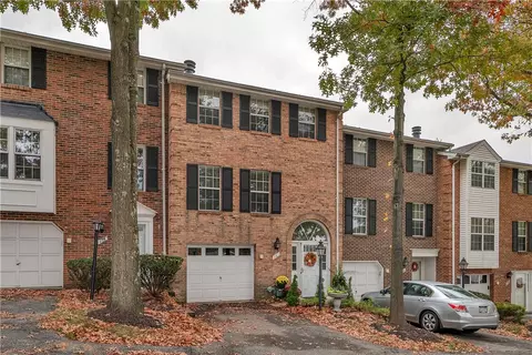 161 Aberdeen Dr, Pittsburgh, PA 15237