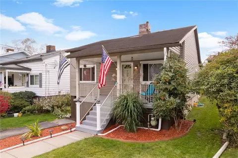 105 University St, Verona, PA 15147