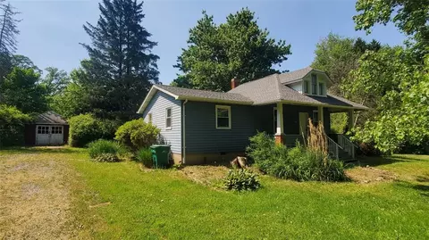 225 Ford City Rd, Freeport, PA 16229
