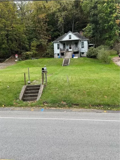 882 Forest, West Homestead, PA 15120
