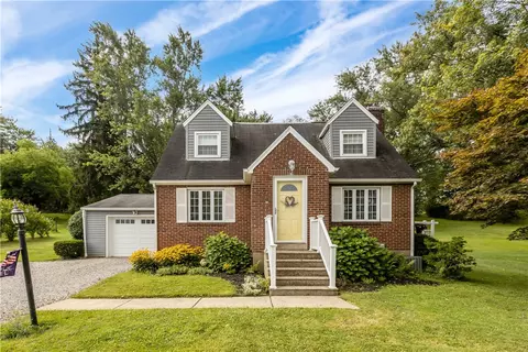 108 Laurel Ln, Valencia, PA 16059
