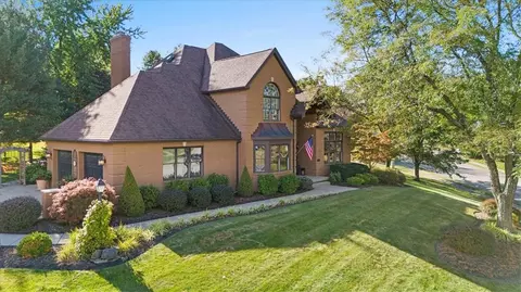 133 Glenbrook Dr, Cranberry Township, PA 16066