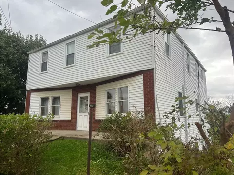 286 E Main St, Mount Pleasant, PA 15666