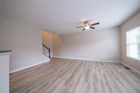 233 Broadstone Dr, Mars, PA 16046 photo 8