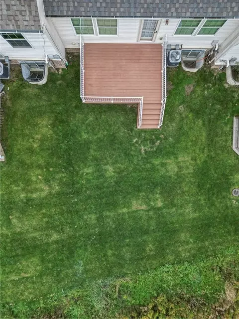 233 Broadstone Dr, Mars, PA 16046 photo 35