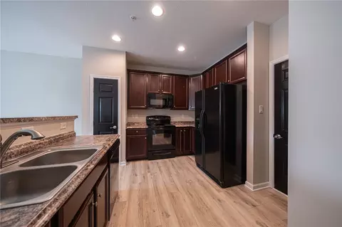 233 Broadstone Dr, Mars, PA 16046 photo 15