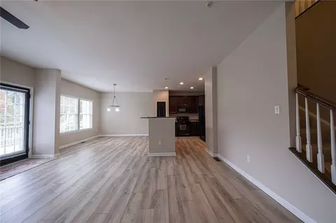 233 Broadstone Dr, Mars, PA 16046 photo 11