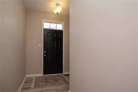 233 Broadstone Dr, Mars, PA 16046 photo 3