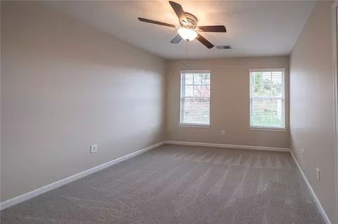 233 Broadstone Dr, Mars, PA 16046 photo 24