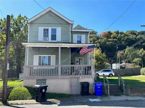 1412 Pacific Ave, Monaca, PA 15061