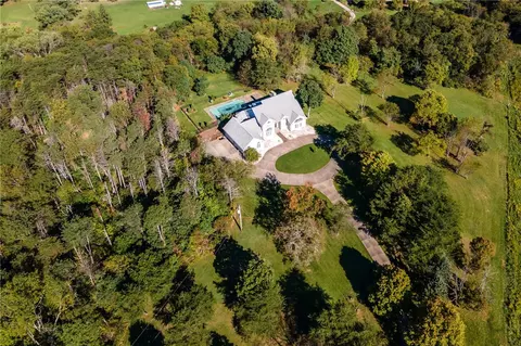 412 Temple Rd, Monaca, PA 15061
