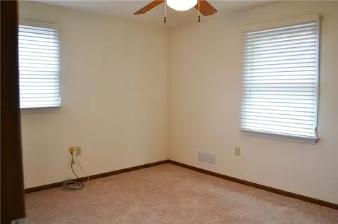 5913 Graybrooke Dr, Export, PA 15632 photo 12