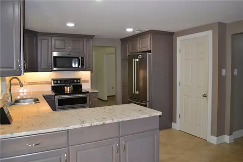 5913 Graybrooke Dr, Export, PA 15632 photo 11