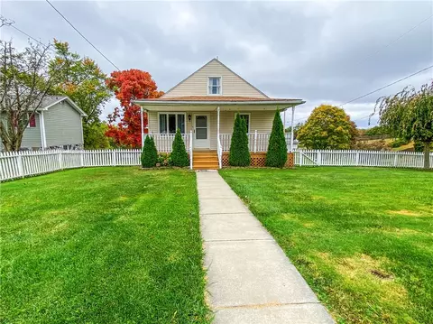 780 Louis Ave, Rochester, PA 15074