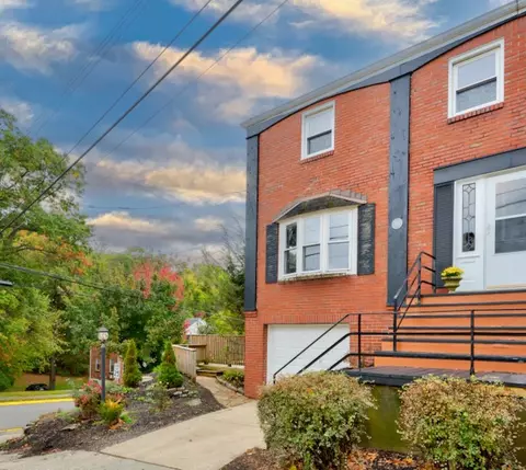 376 Questend Ave, Pittsburgh, PA 15228