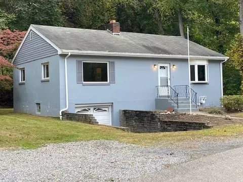 112 Spencer Ln, Glenshaw, PA 15116