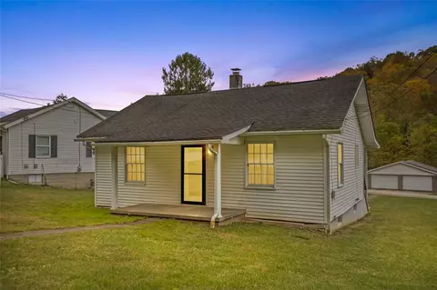 154 Cross Creek Rd, Avella, PA 15312