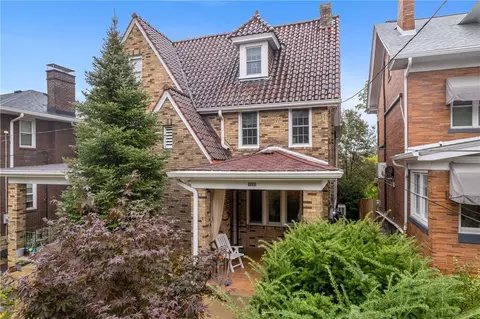 1241 Denniston St, Pittsburgh, PA 15217