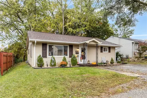 1812 16th Ave, Beaver Falls, PA 15010