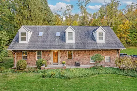761 Lougeay Rd, Pittsburgh, PA 15235