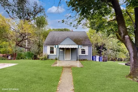 218 Delaware Dr, Glenshaw, PA 15116