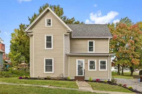 25 Main St, Fredonia, PA 16124