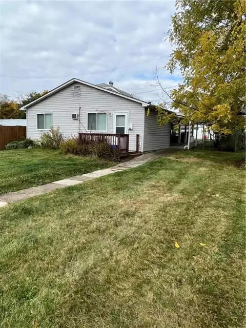 1810 Vanburen St, Aliquippa, PA 15001