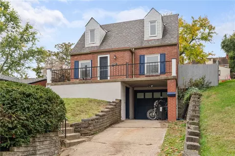 145 Groveland St, Pittsburgh, PA 15234