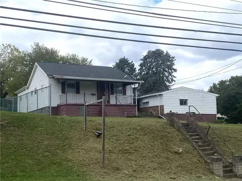 271 Pittsburgh St, Uniontown, PA 15401