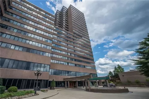 1 Trimont #750C, Pittsburgh, PA 15211