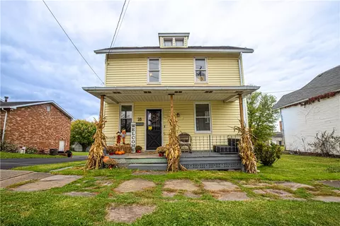 28 Lincoln St, Uniontown, PA 15401
