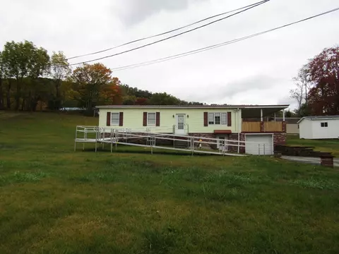 59 Spring St, Robinson, PA 15949