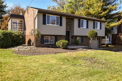 205 Montana Ave, New Kensington, PA 15068