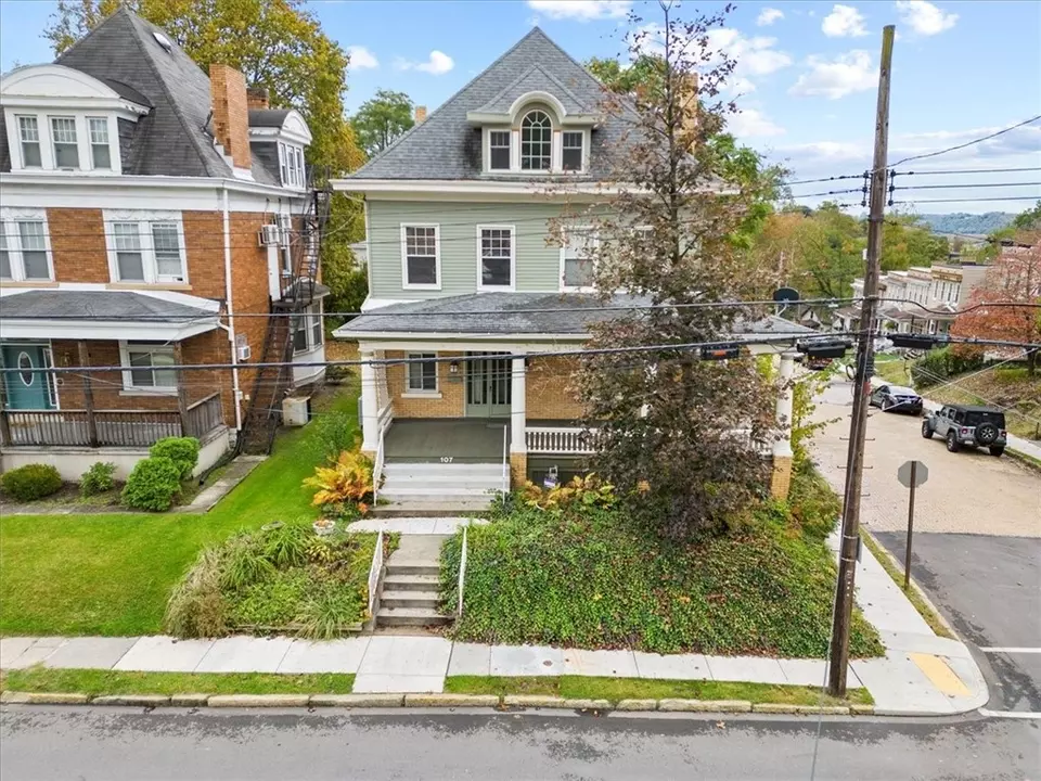  107 Kendall Ave, Pittsburgh, PA 15202 photo 2