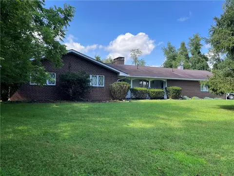4539 Sardis Rd, New Kensington, PA 15068