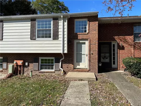 350 Black Hills Dr, Latrobe, PA 15650