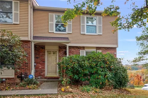 400 Scott Ln, Venetia, PA 15367