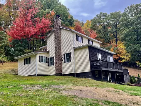 159 Martin Farm Rd, Dunbar, PA 15431