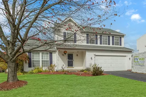 221 Edgewood Dr, Beaver, PA 15009