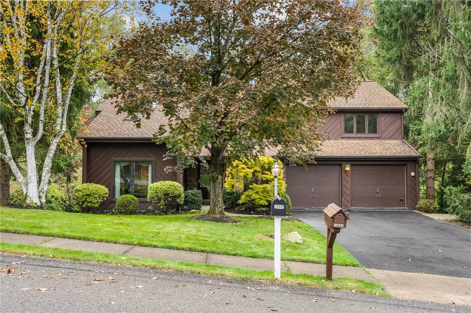 10063 Oakridge Dr, Wexford, PA 15090 33 Photos Movoto