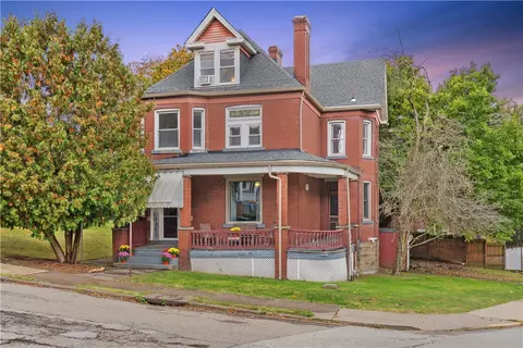 2043 Azalia St, Pittsburgh, PA 15220